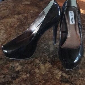 Steve Madden pumps